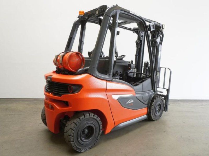Linde H 25 T 1202