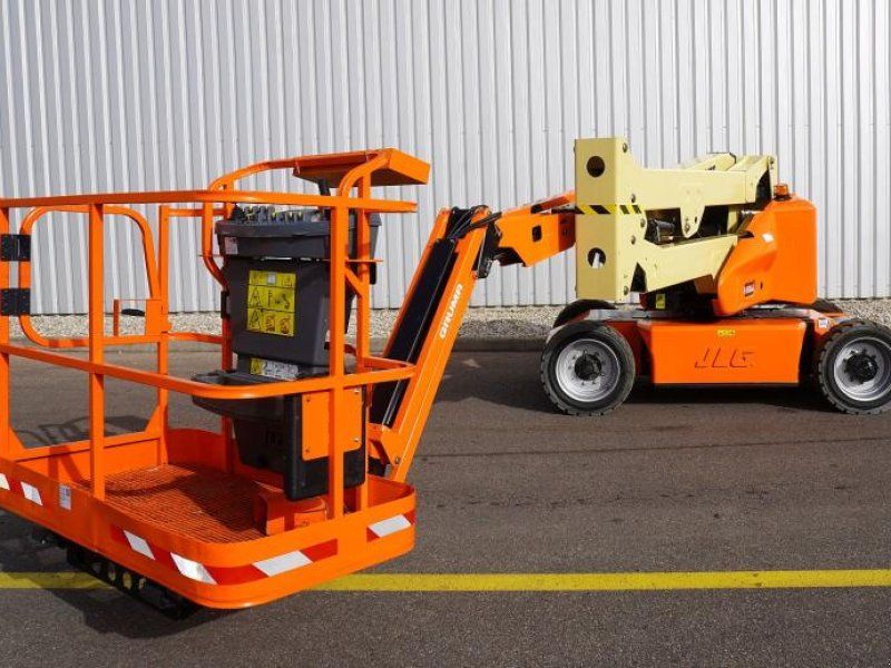 JLG E450AJ