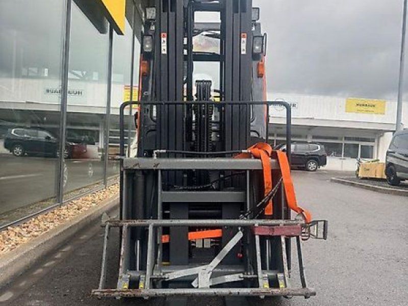 Doosan D30G Frontstapler Triplmast Top Zustand