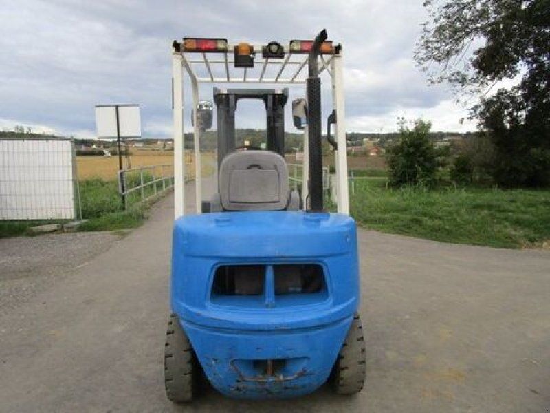 Doosan D25S-5 Tripl-FH 4,7m + Seitenschieber