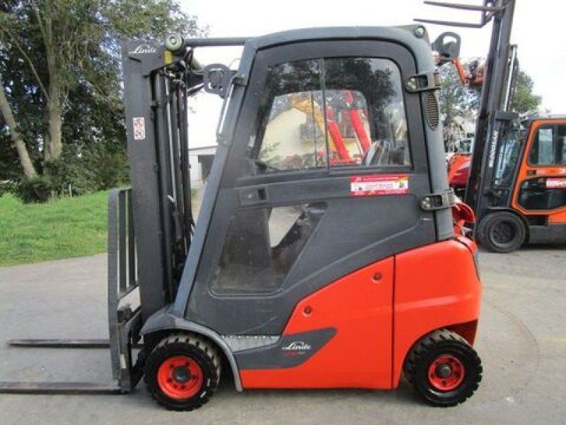Linde H16T GAS Tripl-Freihub + Seitenschieber
