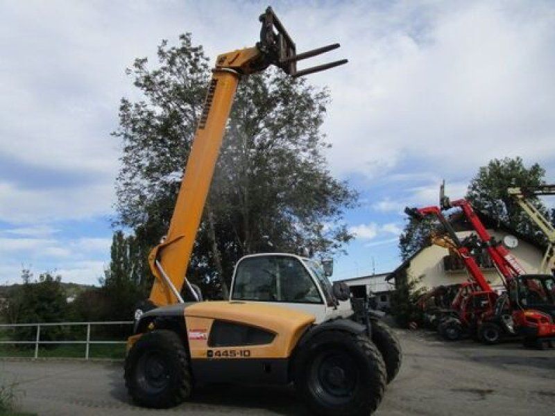 Liebherr TL445-10 10m 4,5 Ton. mit hydraulischem Schnel