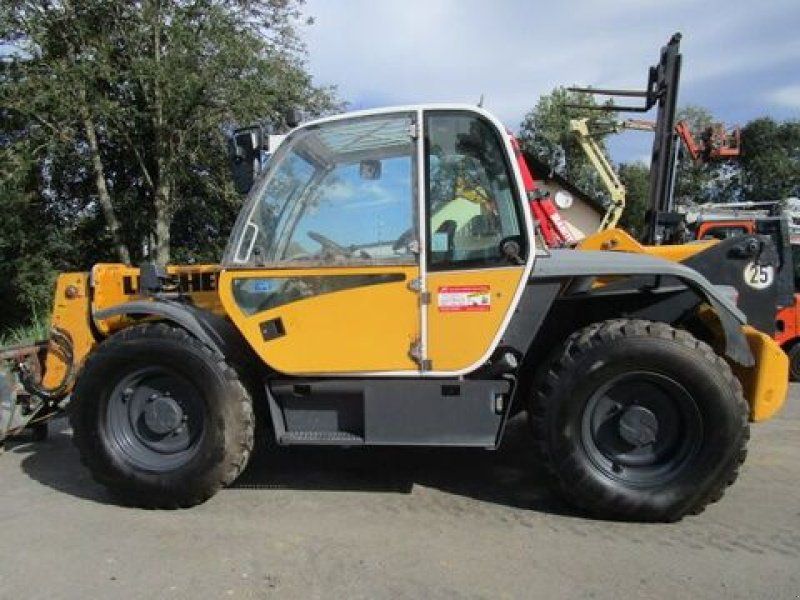 Liebherr TL445-10 10m 4,5 Ton. mit hydraulischem Schnel