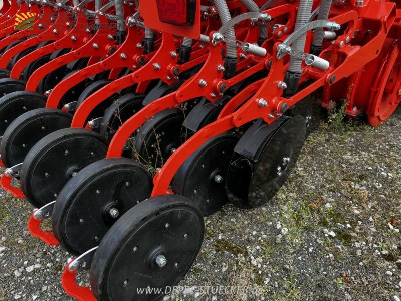Kuhn HR 3030 + Venta 3030-24 ISOBUS