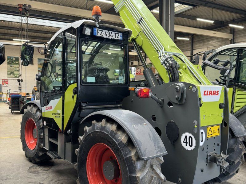 Claas SCORPION 732 VARIPOWER STAGE V