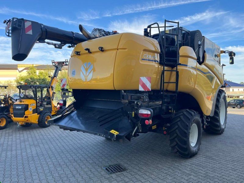 New Holland CX 8.80