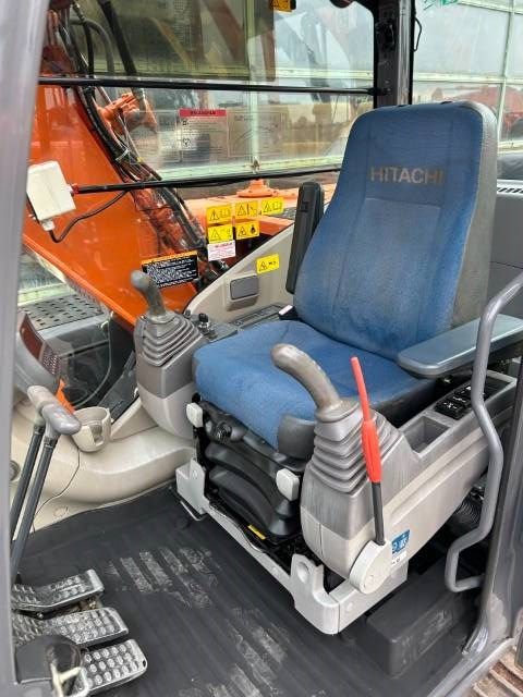 Hitachi ZX 130-3