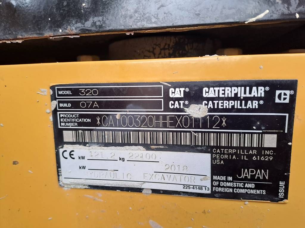 CAT 320