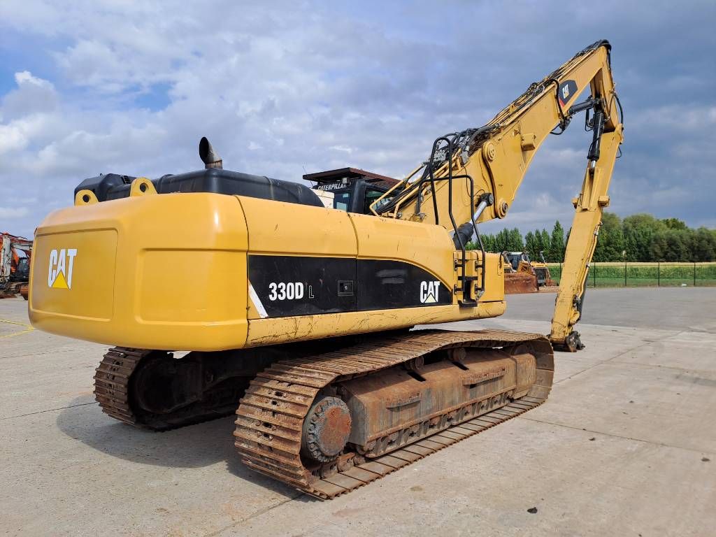 CAT 330DL UHD