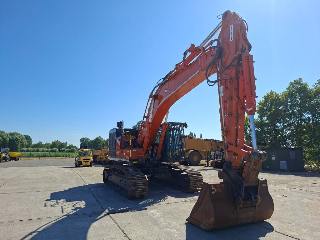 Hitachi ZX490LCH-7