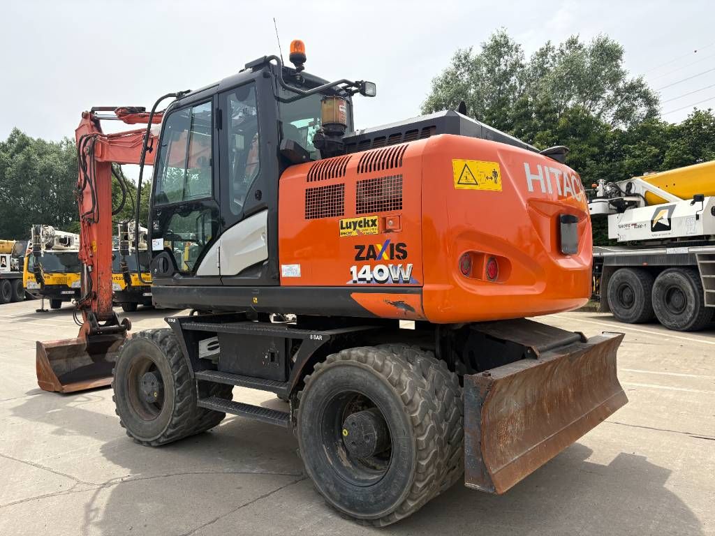 Hitachi ZX140W-6 (3 Pieces available)