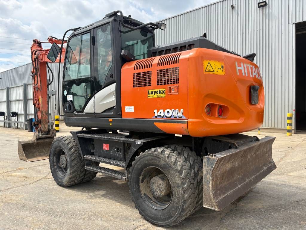 Hitachi ZX140W-6 (3 Pieces available)