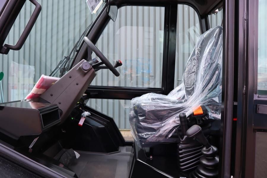 Manitou M30-4 Valid inspection, *Guarantee! Diesel, 4x4 D