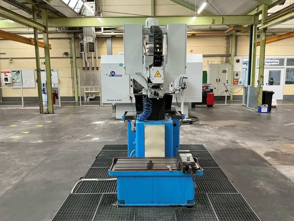 2002 Donau DANUFLEX 135 pillar drilling machine