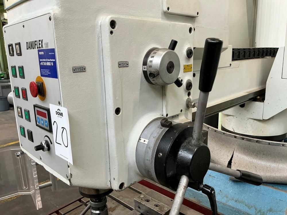 2002 Donau DANUFLEX 135 pillar drilling machine