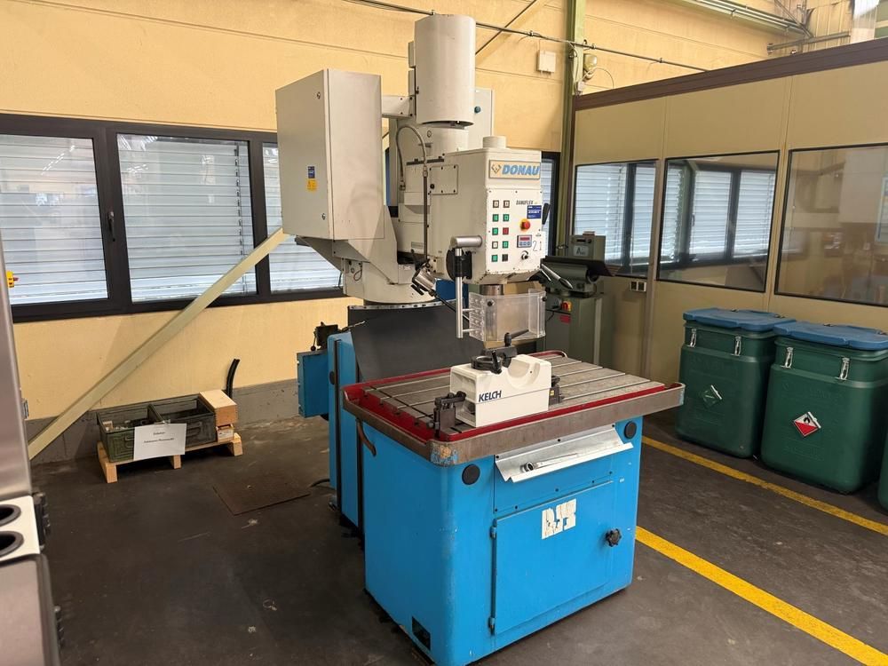 2000 Donau DANUFLEX 135 pillar drilling machine