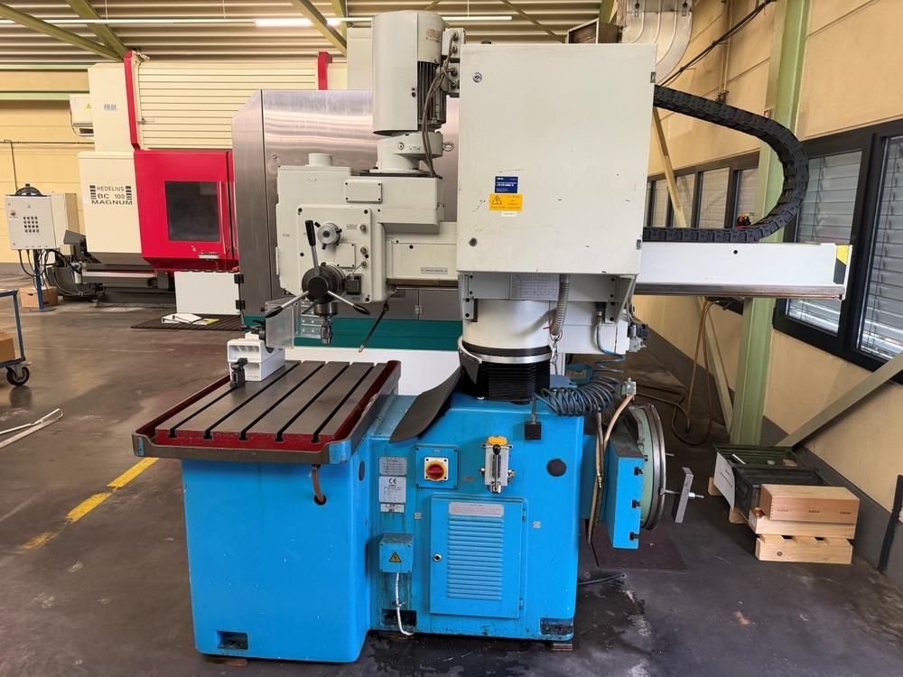 2000 Donau DANUFLEX 135 pillar drilling machine