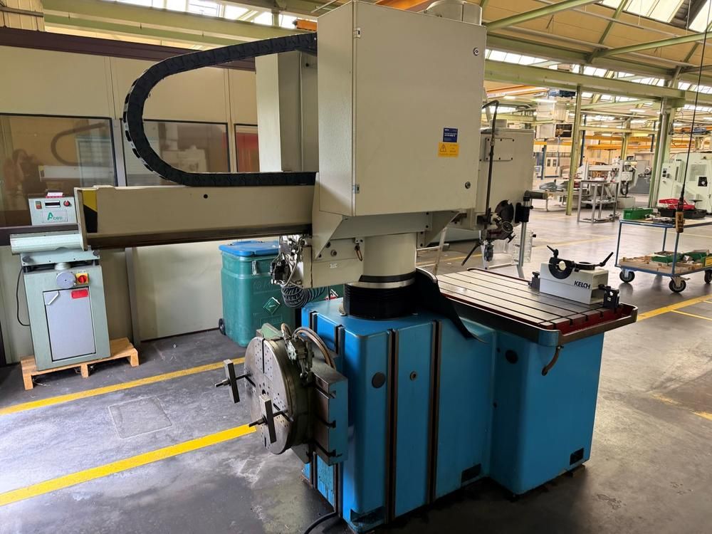 2000 Donau DANUFLEX 135 pillar drilling machine