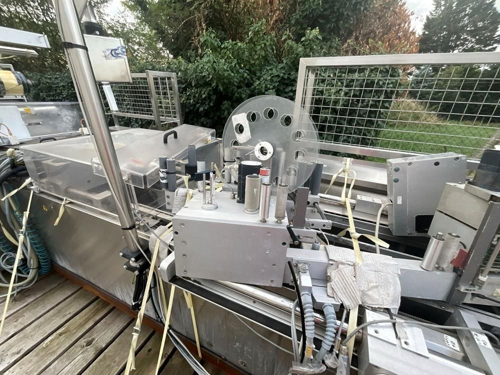 TIROMAT 650 Thermoforming Machine for Parts Packaging