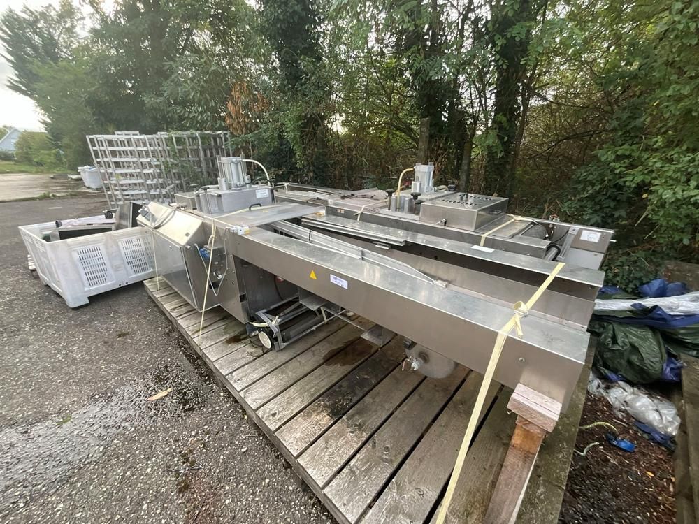 TIROMAT 650 Thermoforming Machine for Parts Packaging