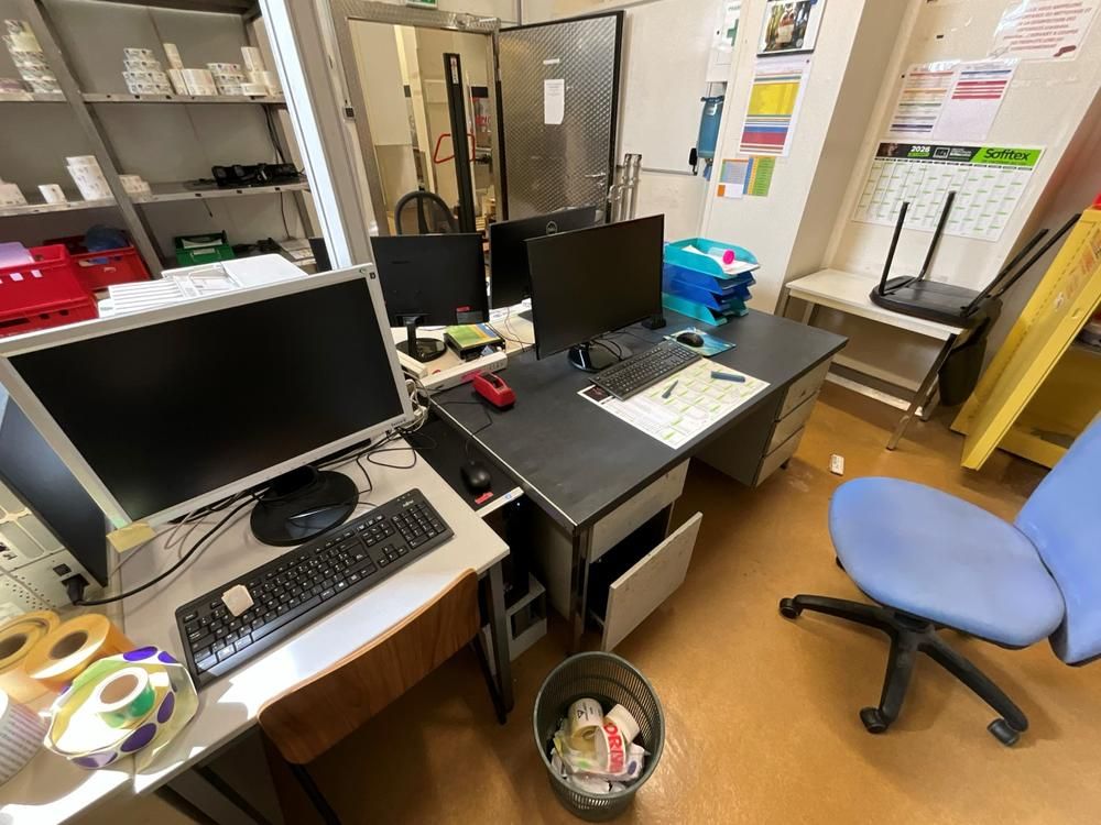 Office Workstation