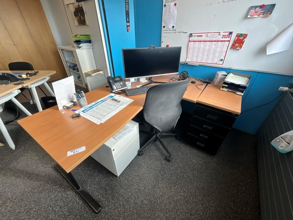 2015 Samsung S34J550WQR Corner Desk