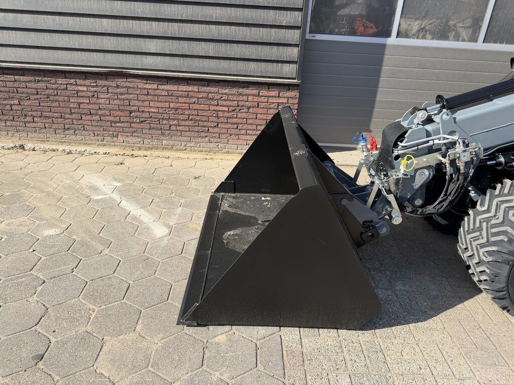 Giant G2700 TELE HD+ minishovel NIEUW €899 LEASE