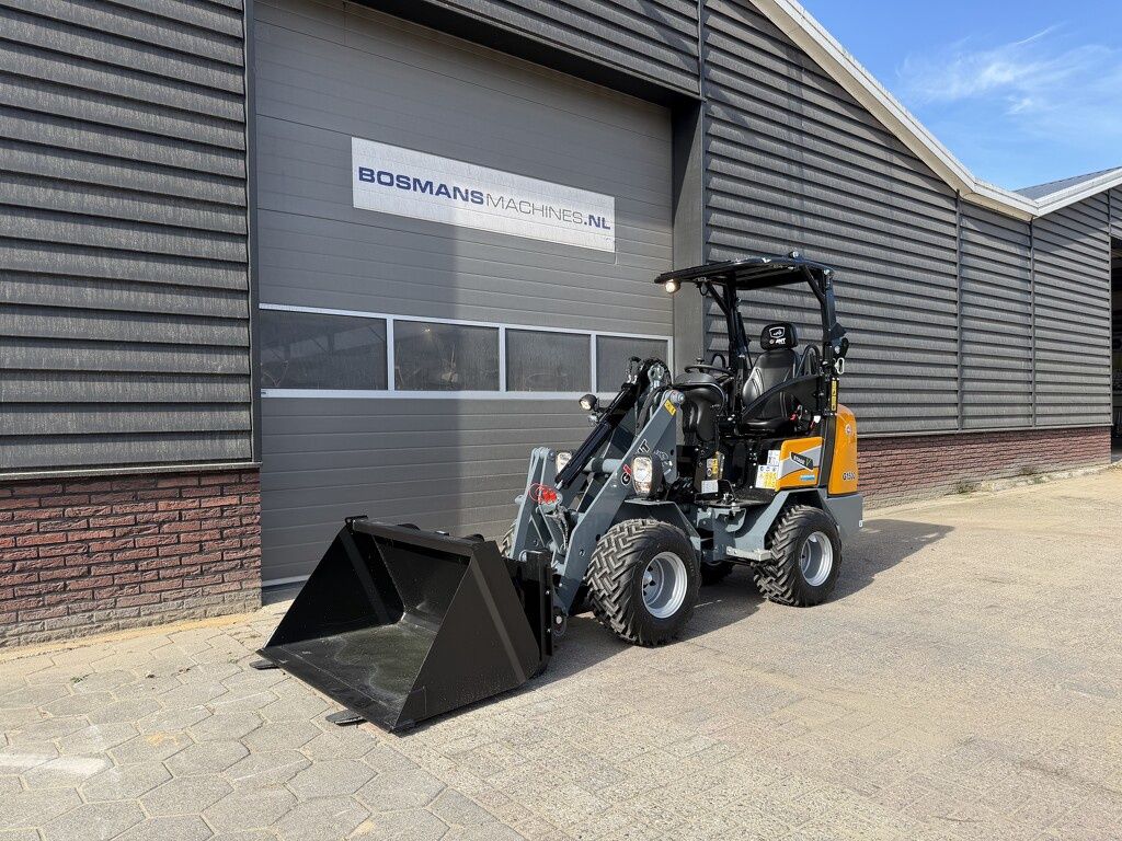 Giant G1500 minishovel / kniklader NIEUW €465 LEASE