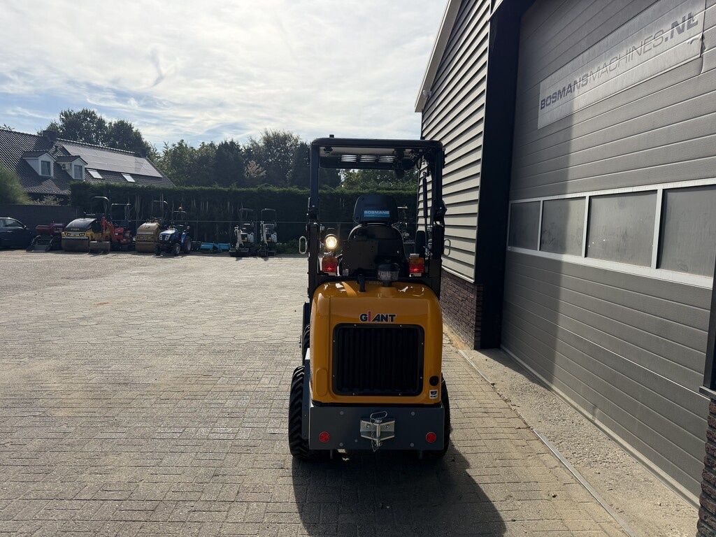 Giant G1500 minishovel / kniklader NIEUW €465 LEASE