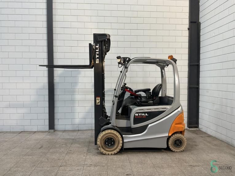 Forklifts Electric Still RX60-25 2017 Triplex 3+4th Valve