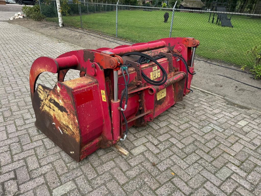 Manitou mestbak Pelikaanbak 250