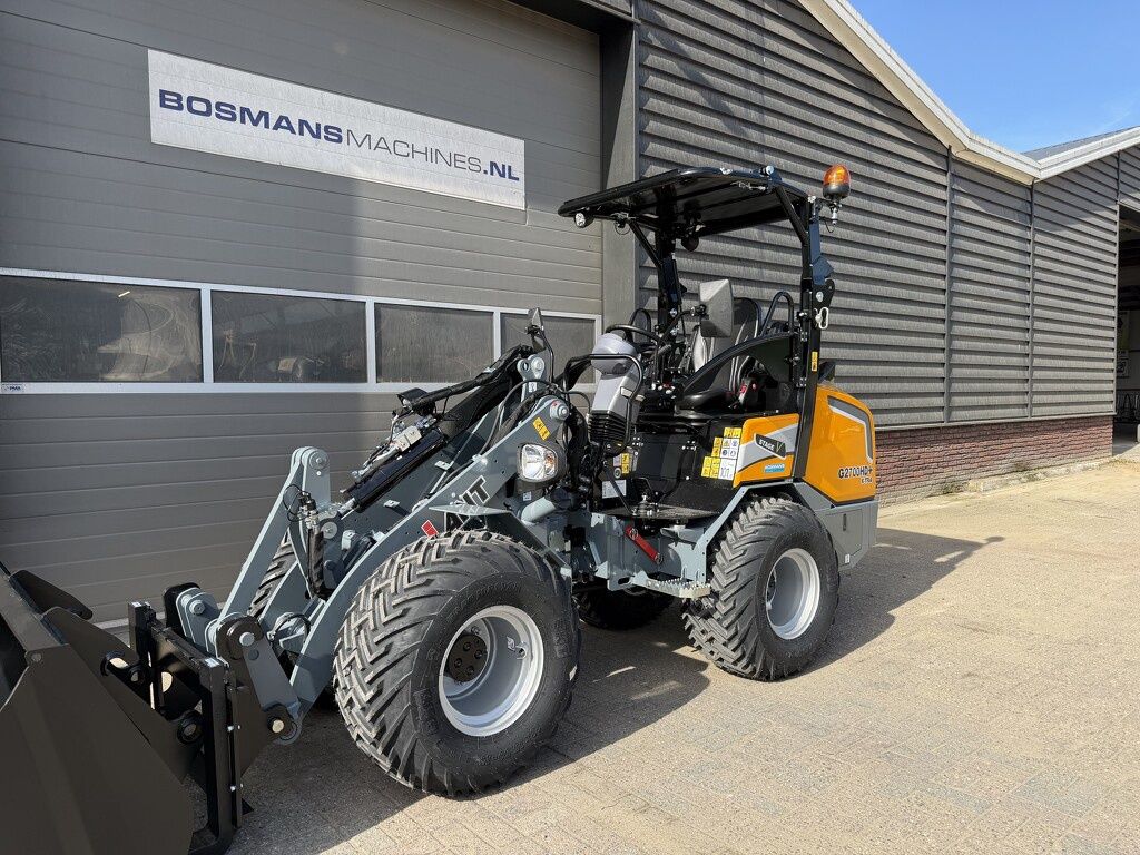 Giant G2700 X-TRA HD + minishovel prijs vriendelijk €725 LEASE