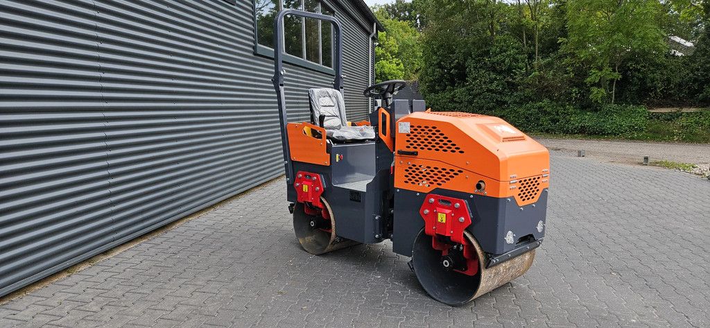 Bomag TP JS 800 ( demo )