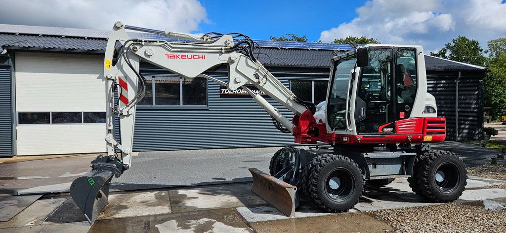 Takeuchi TB 295W