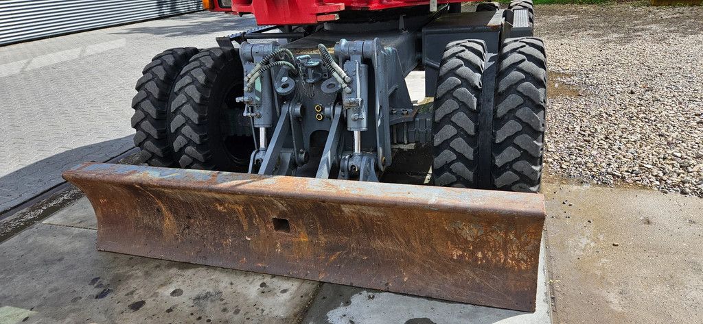 Takeuchi TB 295W