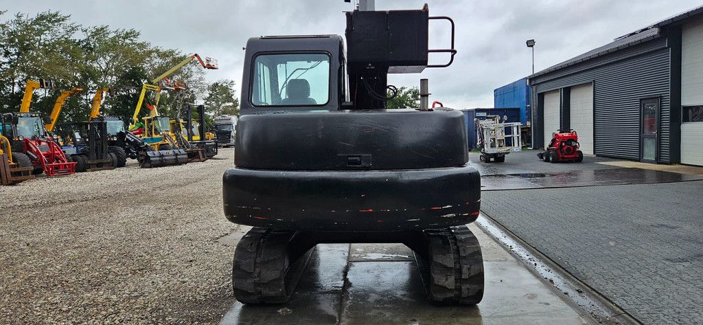 Komatsu LC 605
