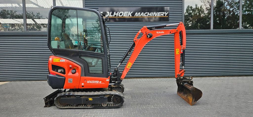 Kubota KX019-4