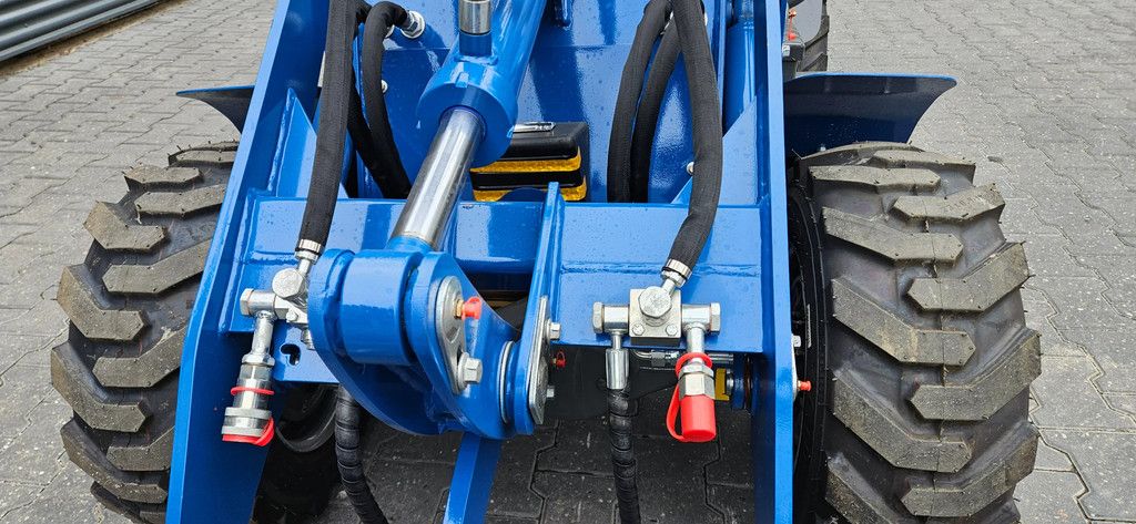 Wolf E604 electric loader