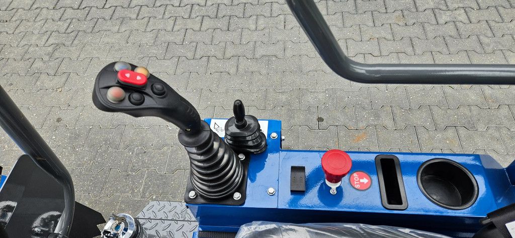 Wolf E604 electric loader