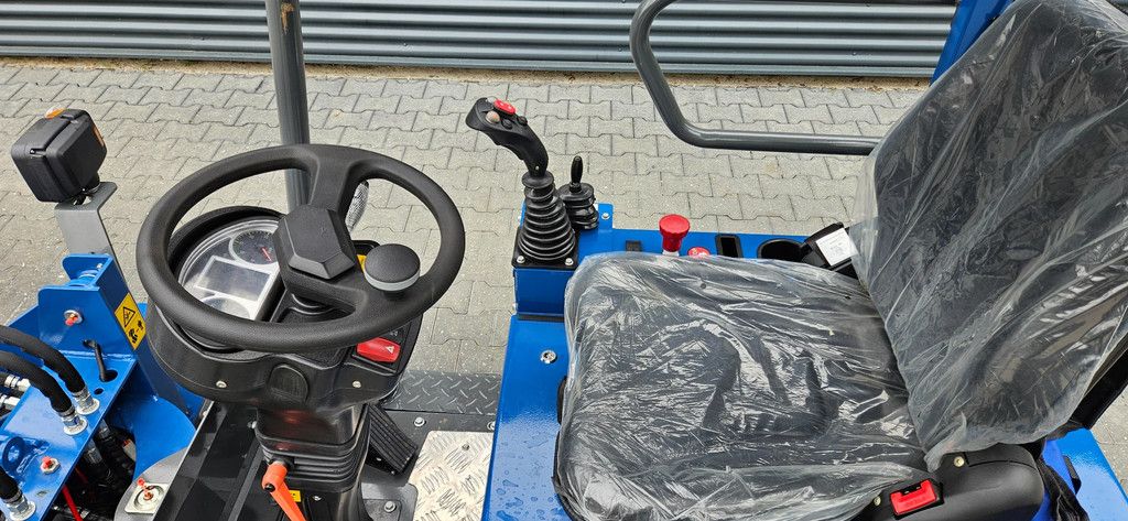 Wolf E604 electric loader