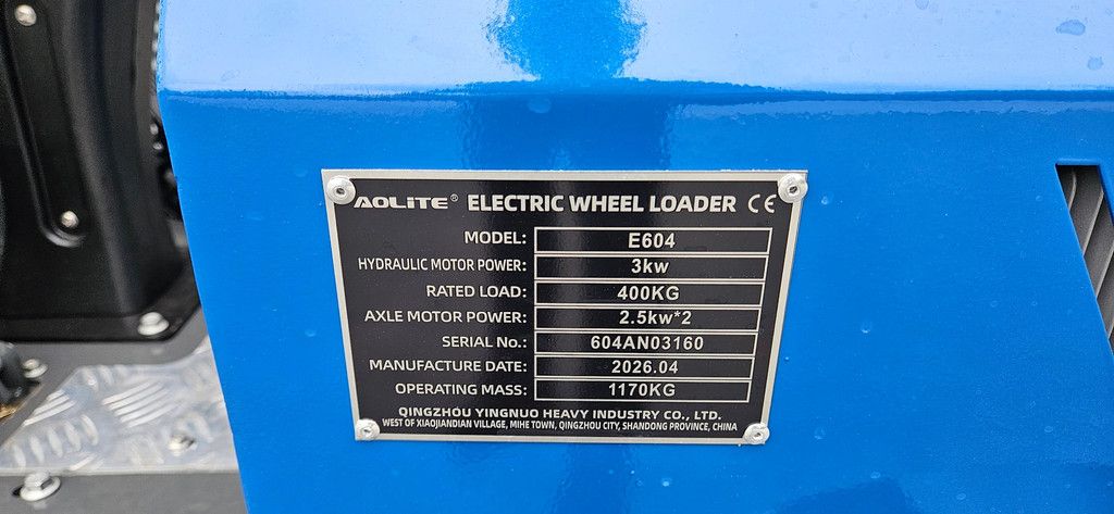 Wolf E604 electric loader