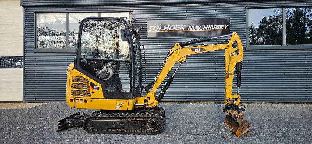 Caterpillar 301.7D