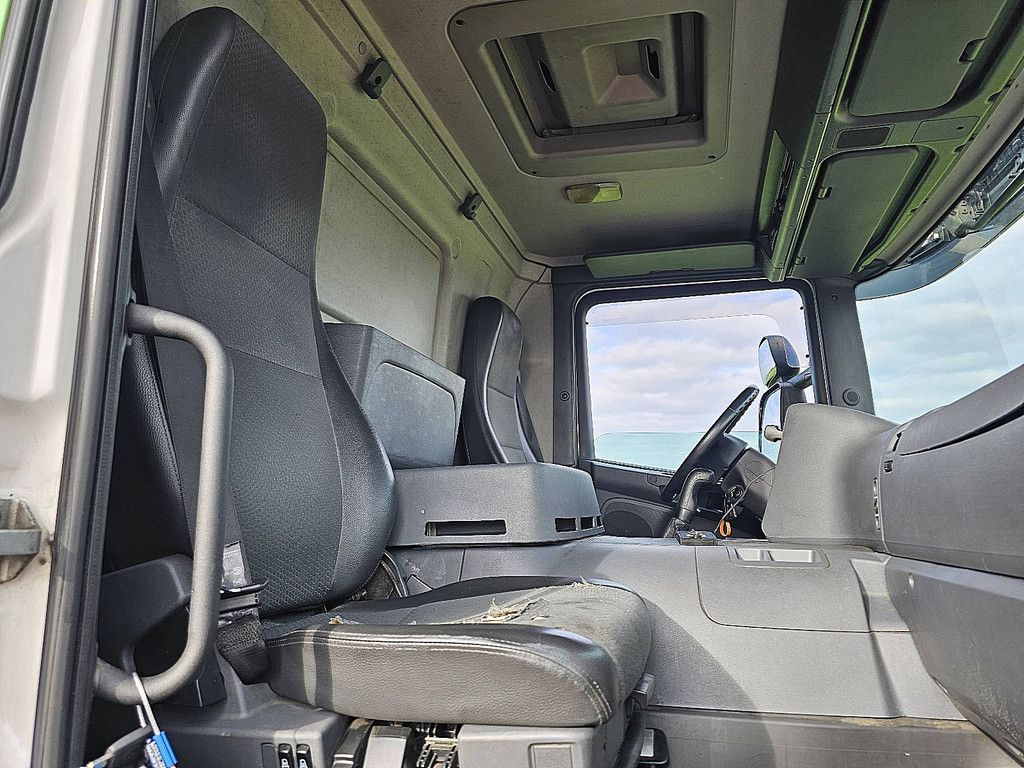 SCANIA P320 getraenke