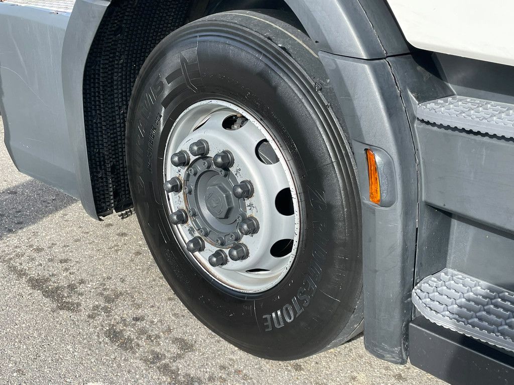 Scania P450 A4X2NA