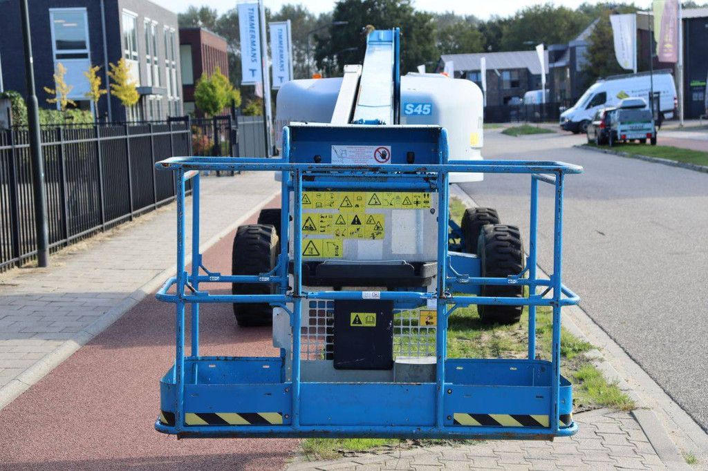 Genie S-45 Diesel-Teleskoparbeitsbühne, 227 kg, 15,7 m, Baujahr 2014