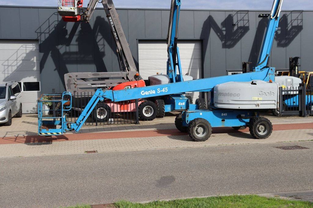 Genie S-45 Diesel Telescopic Boom Lift 227kg 15.7m 2014