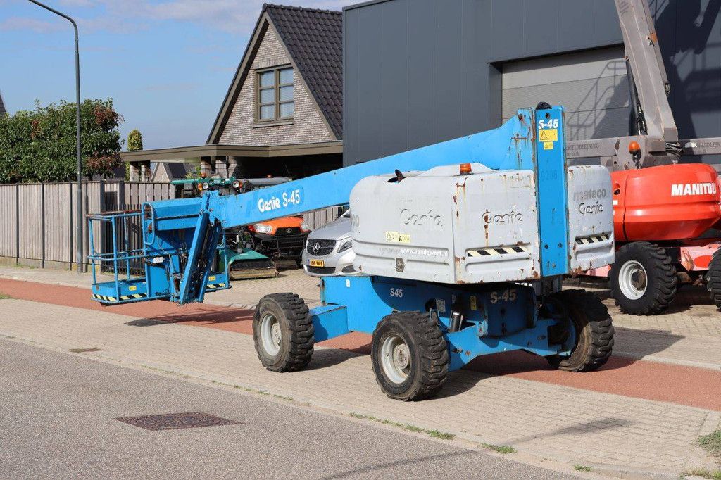 Genie S-45 Diesel Telescopic Boom Lift 227kg 15.7m 2014