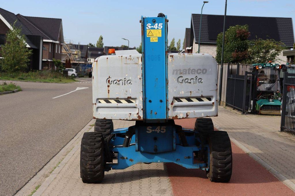 Genie S-45 Diesel Telescopic Boom Lift 227kg 15.7m 2014