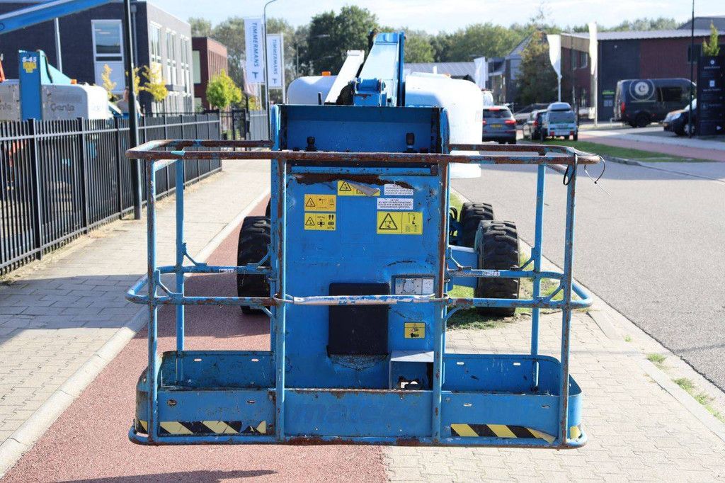 Genie S-45 Diesel-Teleskoparbeitsbühne, 227 kg, 15,7 m, Baujahr 2016