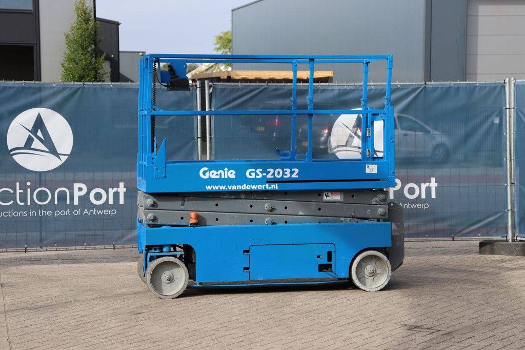Genie GS-2032 Electric Scissor Lift 363kg 8.0m 2005
